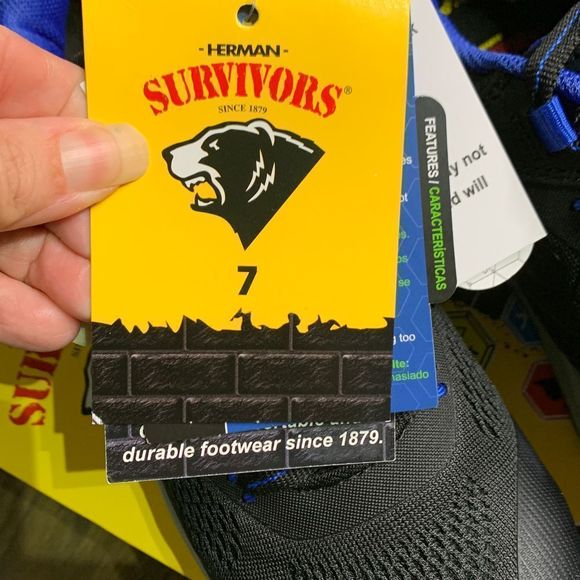 Herman survivors cassle composite toe shoes. Slip resistant oil resistant - Picture 3 of 8